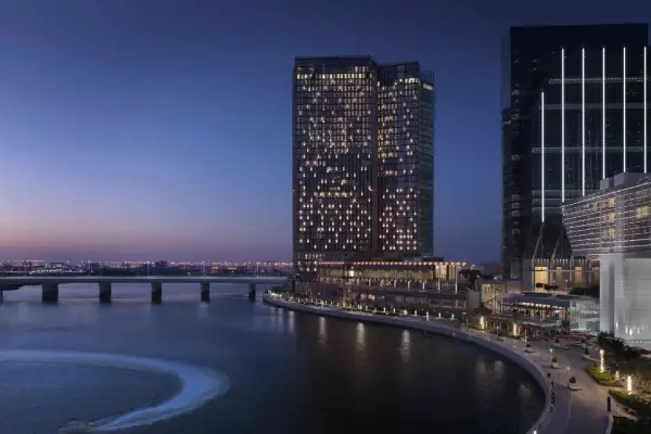 Four-Seasons-Hotel-Abu-Dhabi-Exterior