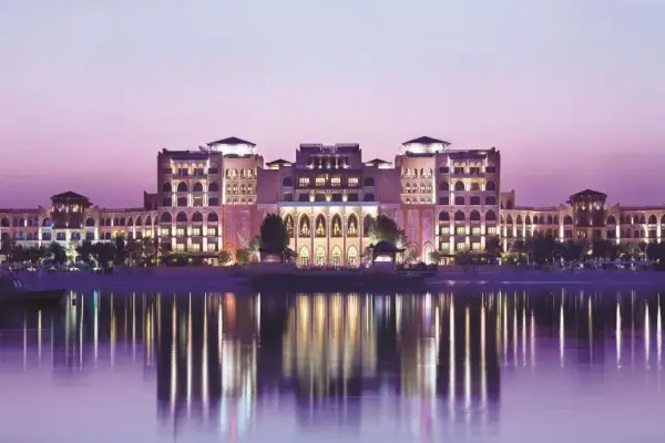 Sahngri-La-Qaryat-Al-Beri